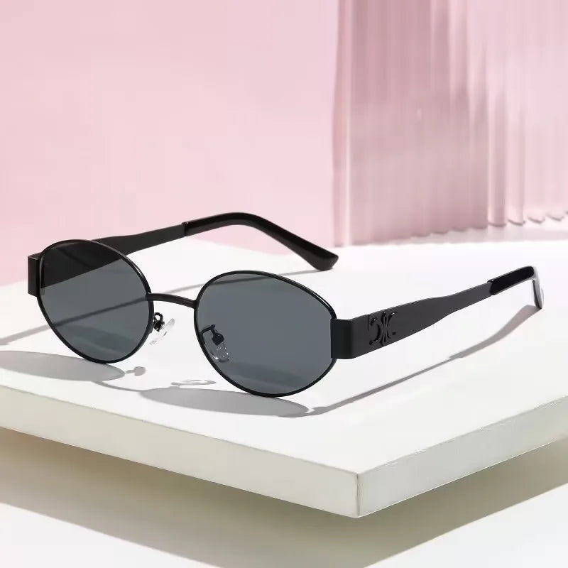 Luxury Metal Brand Sunglasses for Men and Women Unisex Designer Fashion Sun Glasses Oval Unisex Stylish Eyewear Shades UV400